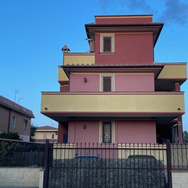 Apartment K-rome Airport Sea View *